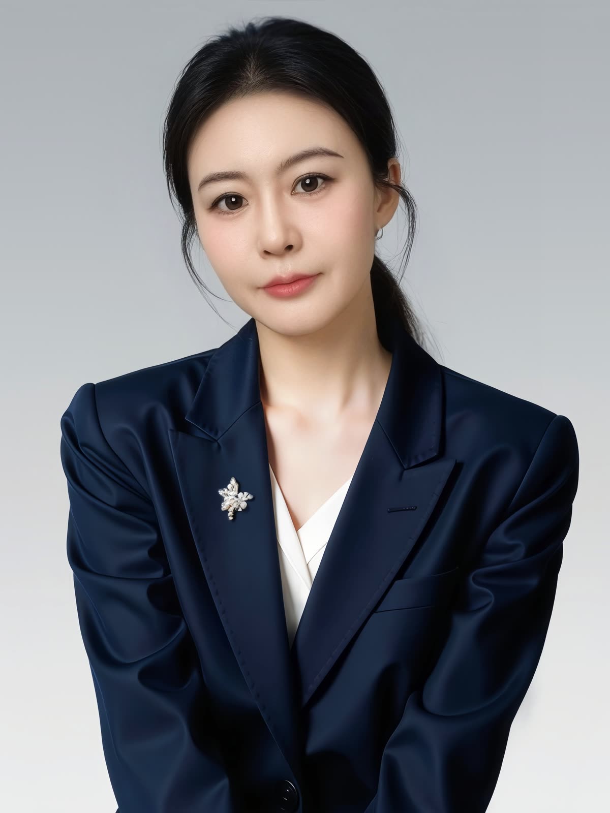 周媛